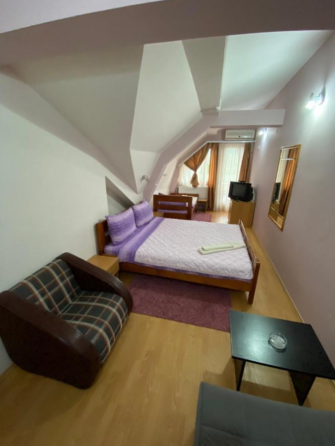 Zormaris-M Hotell Vranje Eksteriør bilde