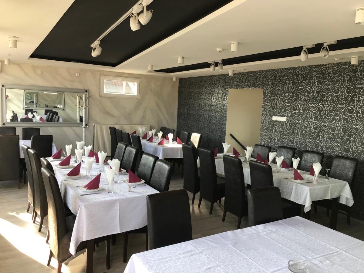 Zormaris-M Hotell Vranje Eksteriør bilde