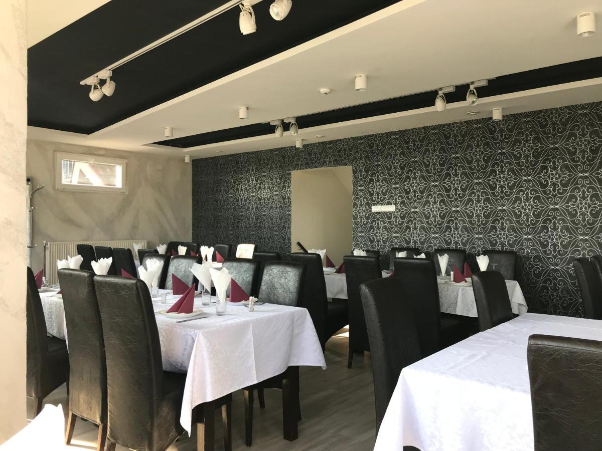 Zormaris-M Hotell Vranje Eksteriør bilde